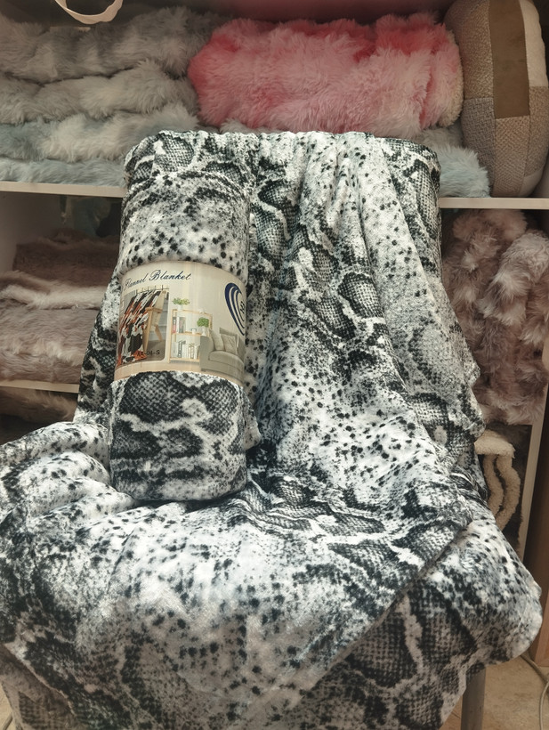 پتو مسافرتی